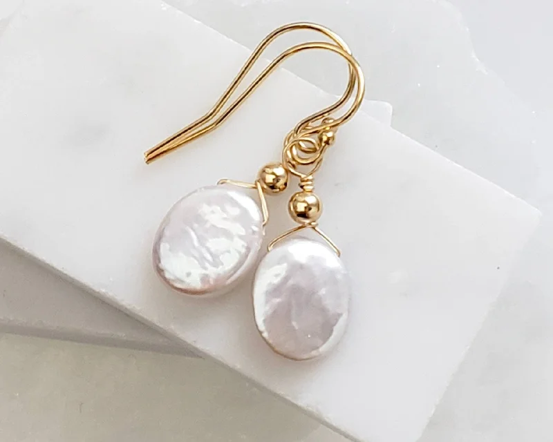 Classic Round Earrings-Dainty Coin Pearl Earrings