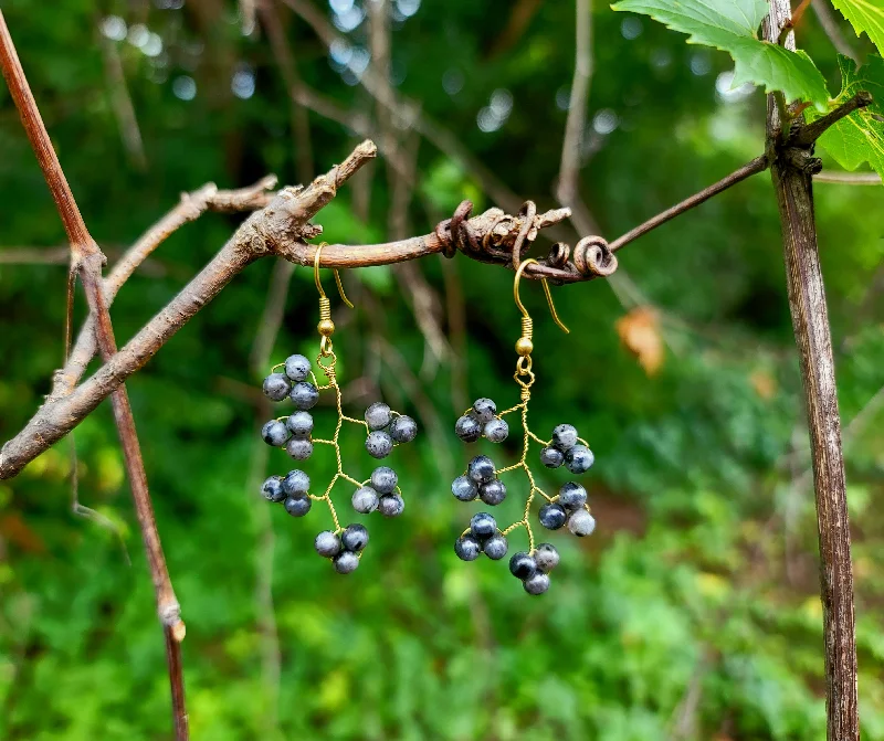 Silver Stud Earrings-Hawkeye Grapevine Earrings