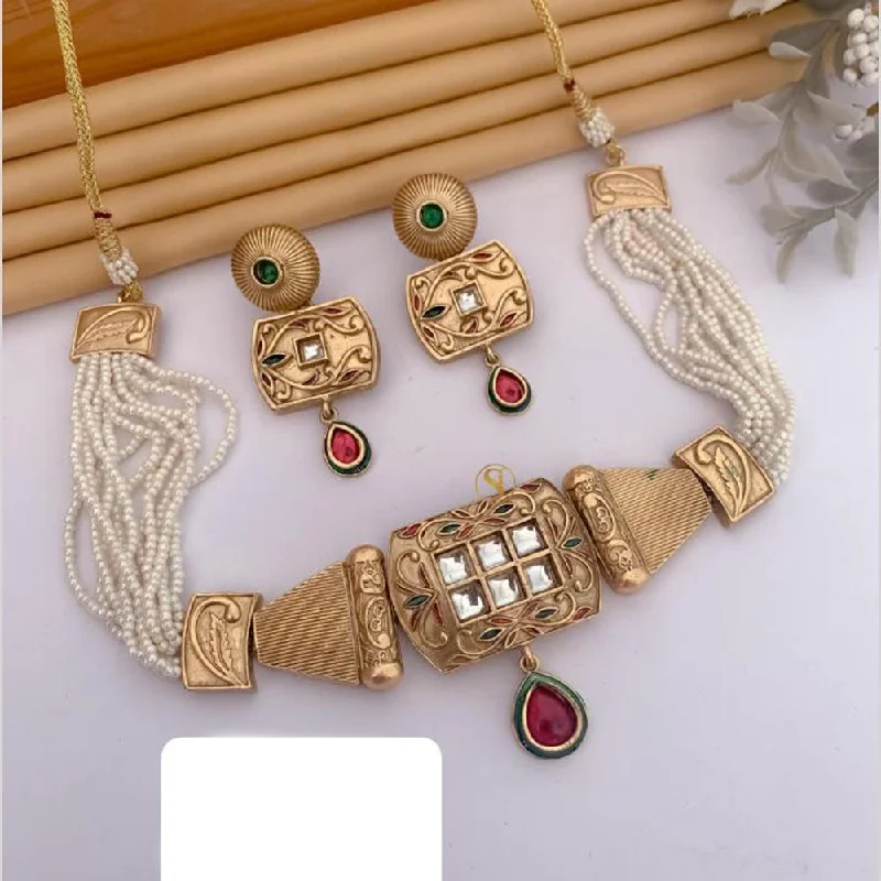 Cute Animal Pendant Necklace-FS Collection Gold Plated Pota Stone And Pearls Choker Meenakari  Necklace Set