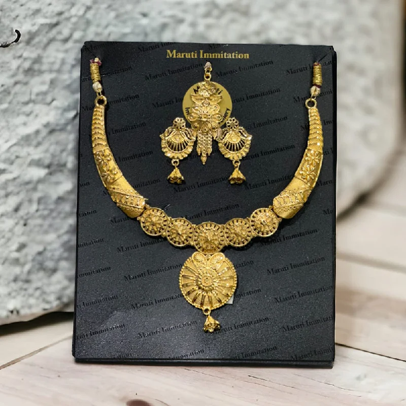 Classic Pearl Necklace-Maruti Immitation Gold Plated Necklace Set